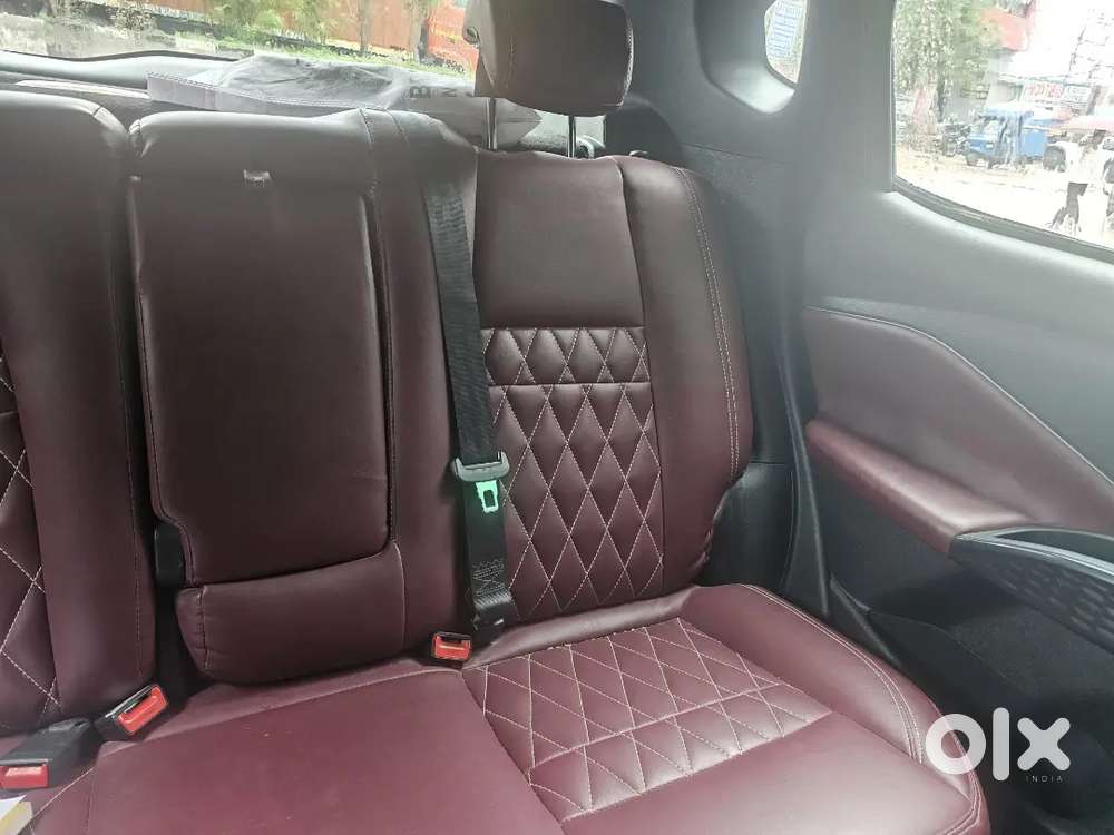 Nissan Magnite Automatic Suv 2025 Petrol New