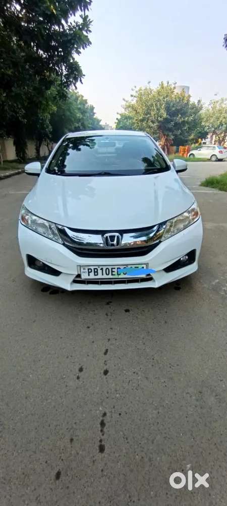 Honda City 1.5 V 2015 Patrol