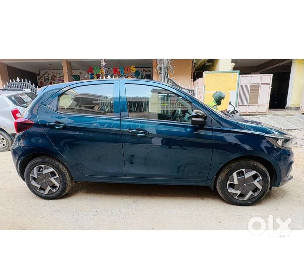 Tata Tiago Ev 2025 Electric 9300 Km Driven