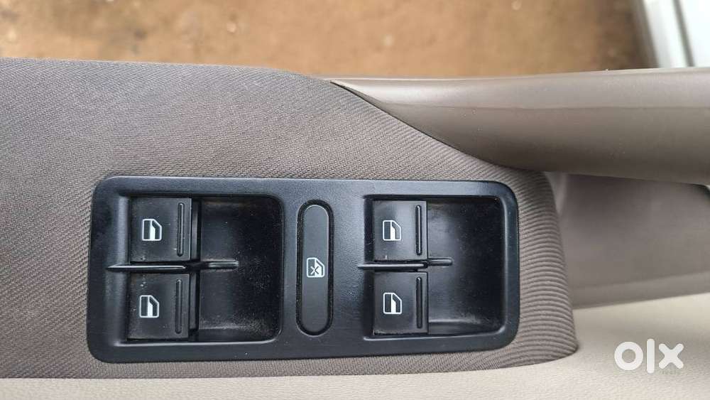 Skoda Rapid 1.6 Tdi Elegance, 2012, Diesel