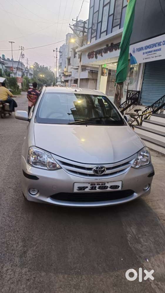 Toyota Etios Liva 2011