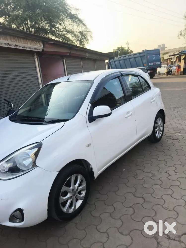 Nissan Micra Xv Petrol 2015 Gj Gadi Hai Pepar Sab Clear Hai