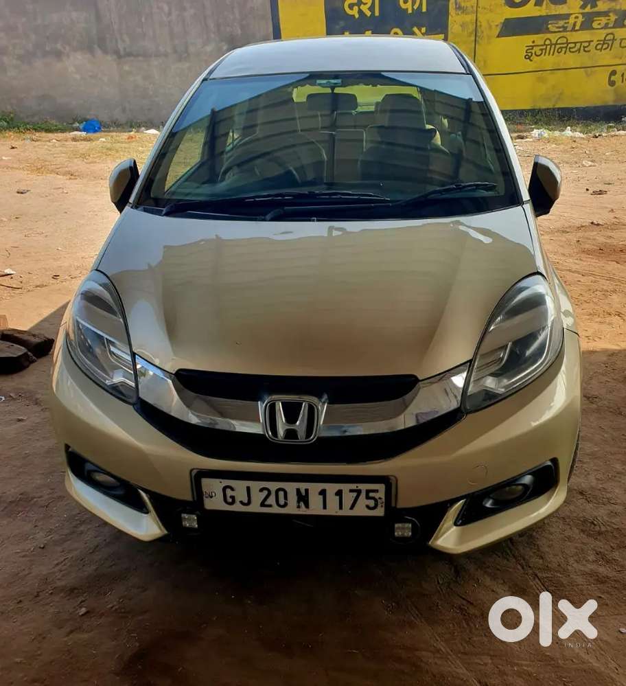Honda Mobilio Diesel 2015. In Mint Condition