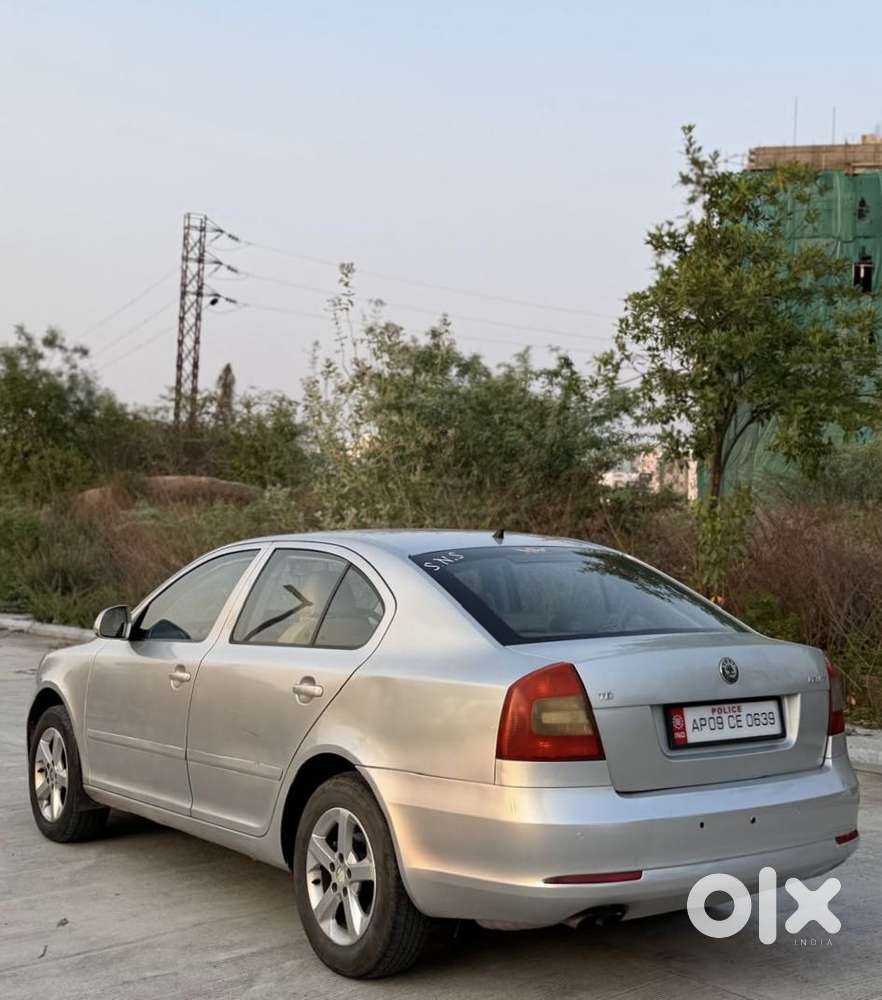 Skoda Laura 2.0 Elegance Tdi Cr At, 2011, Diesel