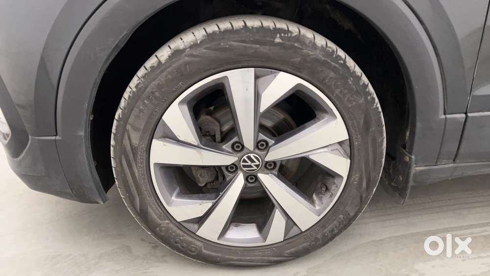 Volkswagen Taigun Topline 1.0 Tsi At (electric Seats), 2022, Petrol