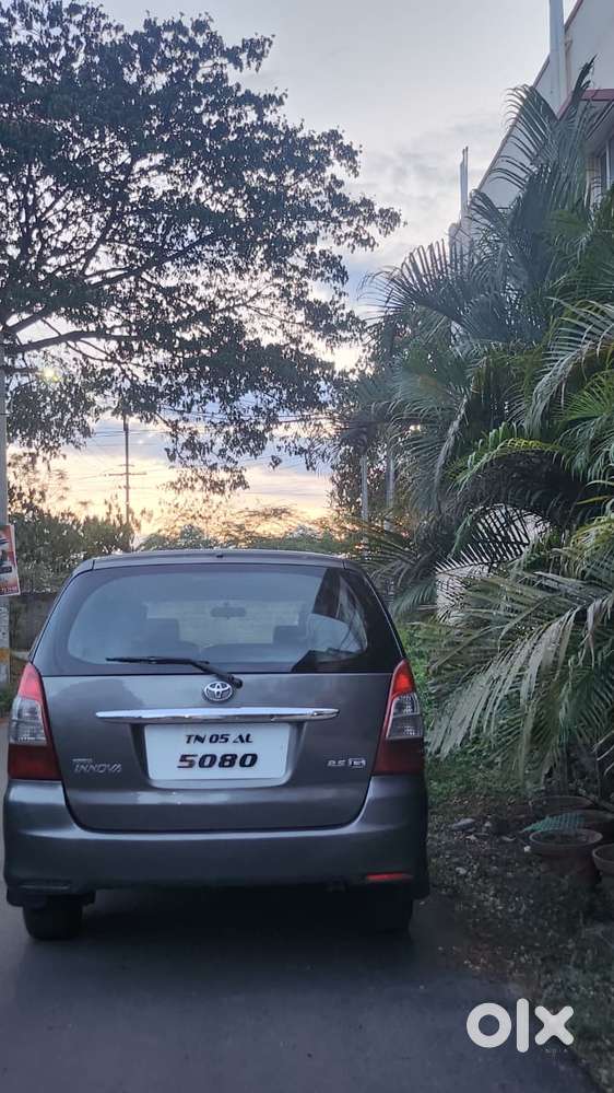 Toyota Innova 2004-2011 2.5 G4 Diesel 8-seater, 2011, Diesel