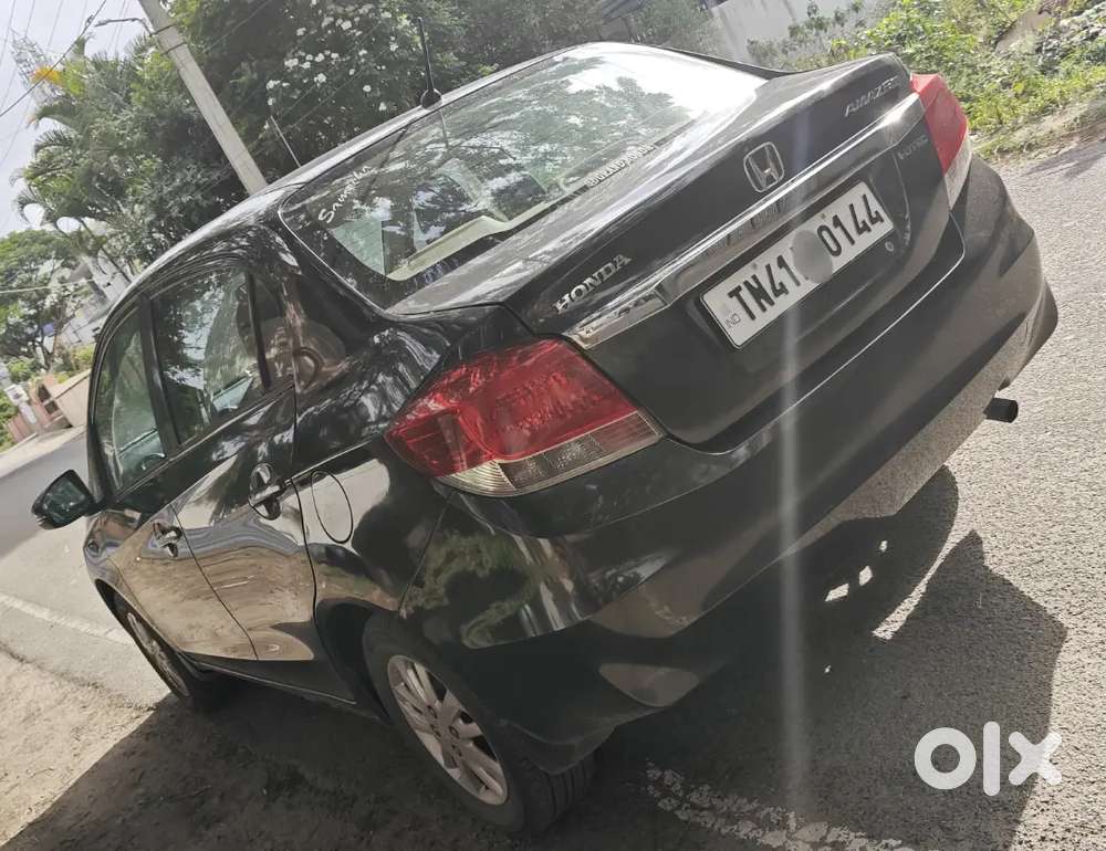 Honda Amaze 2015 Diesel Manual 119000 Km First Owner