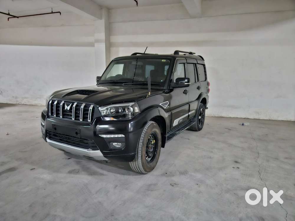 Mahindra Scorpio Diesel Manual 2022