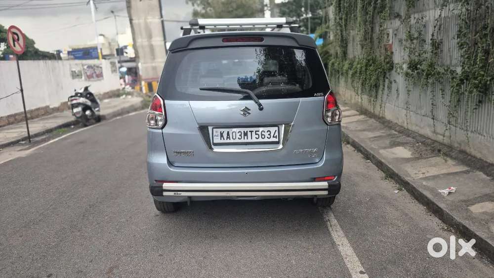 Maruti Suzuki Ertiga Zxi Petrol 2014  2nd Owner  82,000 Km