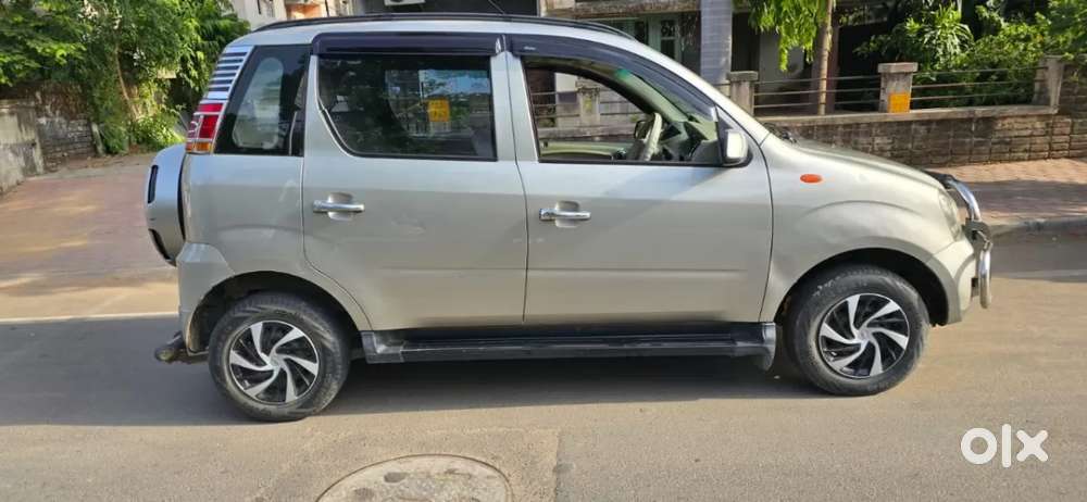 Mahindra Quanto C4, 2014, Diesel