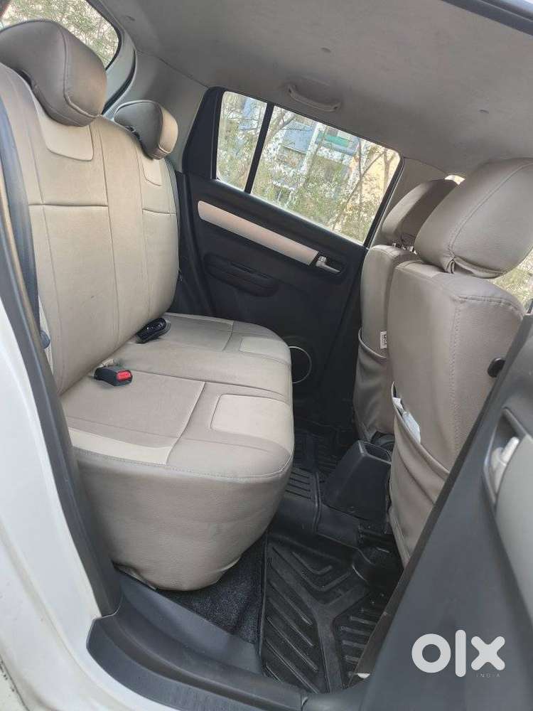 Maruti Suzuki Swift Vxi 1.2 Abs Bs-iv, 2011, Petrol