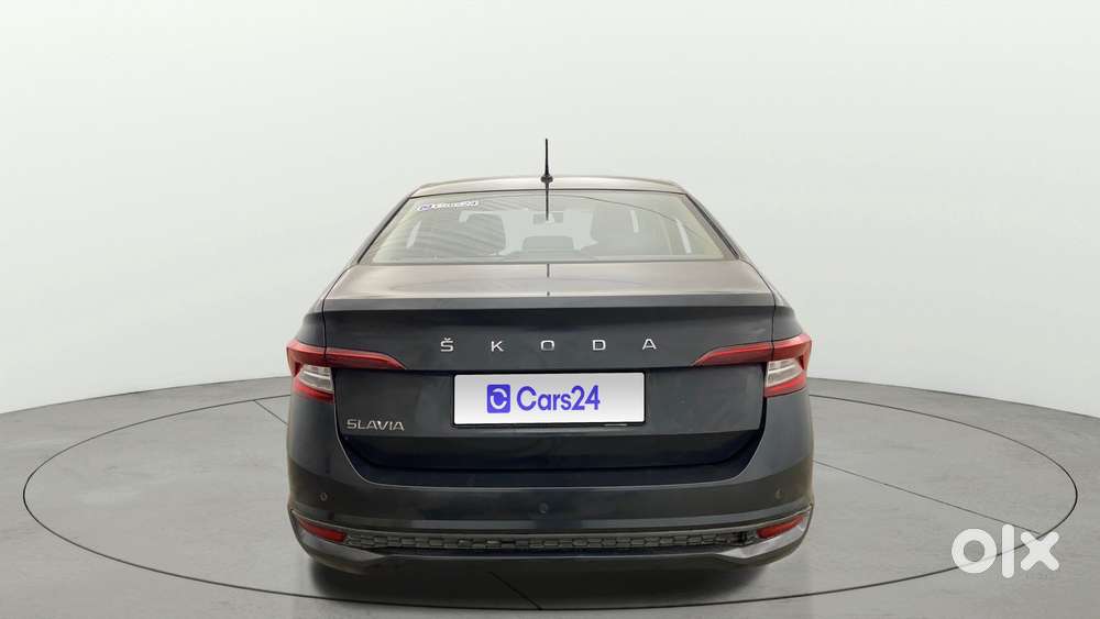 Skoda Slavia Ambition 1.5l Tsi Mt, 2022, Petrol