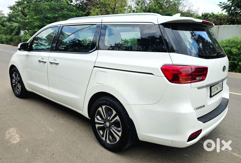 Kia Carnival Prestige, 2021, Diesel
