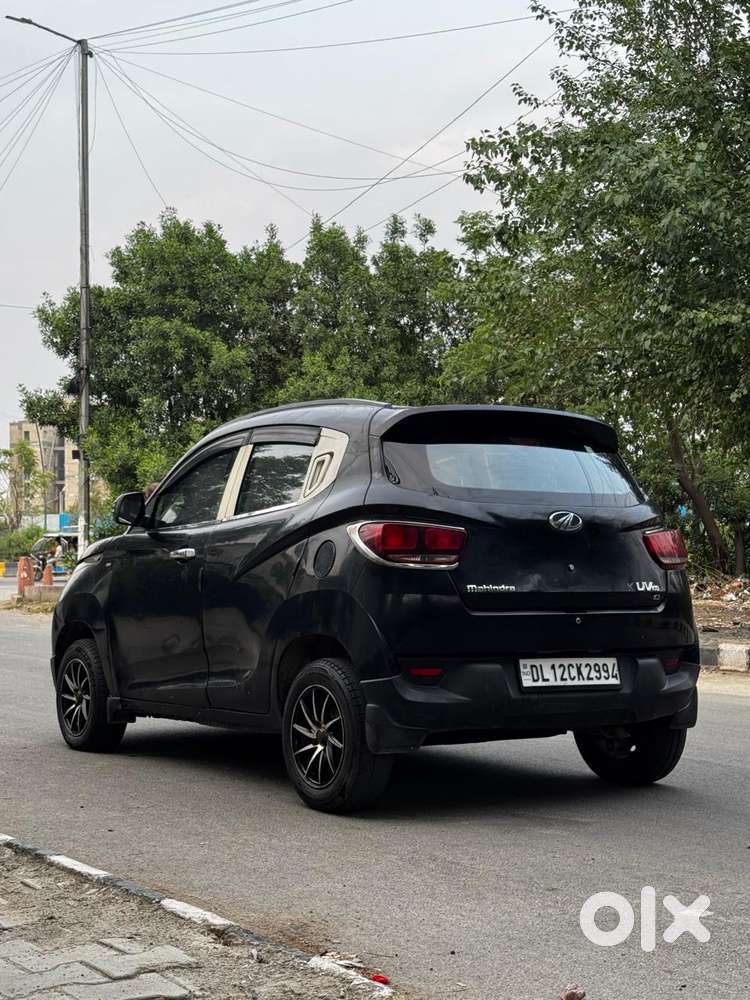 Mahindra Kuv 100 Mahindra-kuv-100-d75-k2, 2016, Petrol