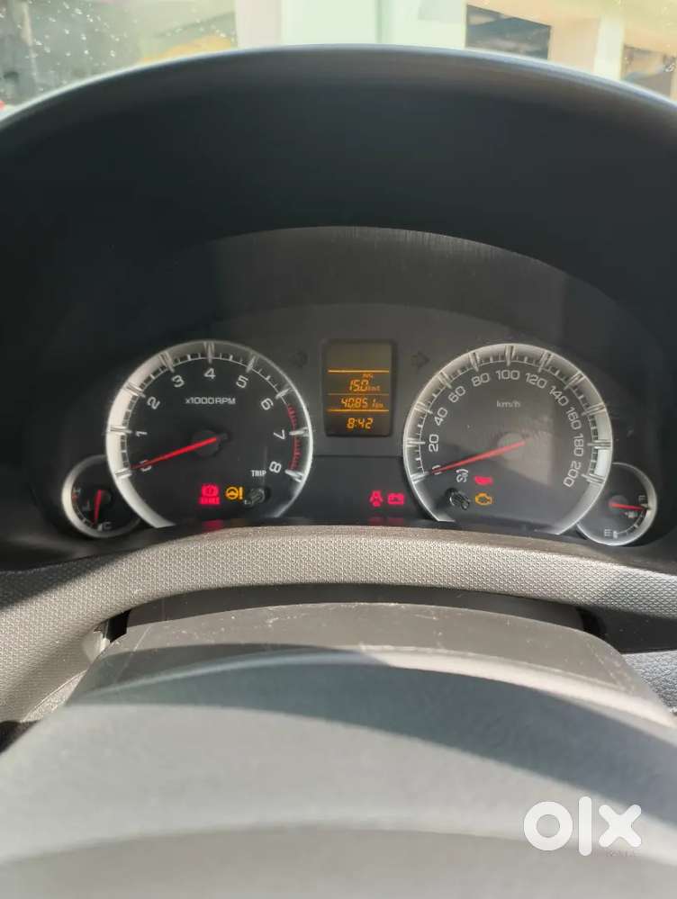 “maruti Suzuki Swift Vxi 2015 White  40k Driven  Insurance Valid”