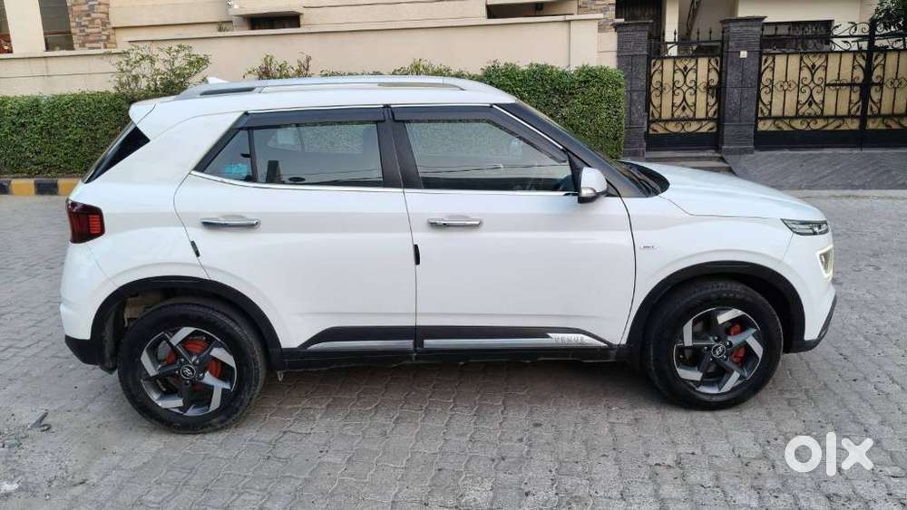 Hyundai Venue Sx Plus Turbo Dct, 2020, Petrol