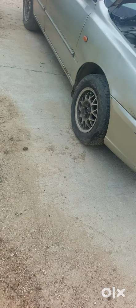 Hyundai Accent 1.5 Executive 2002
