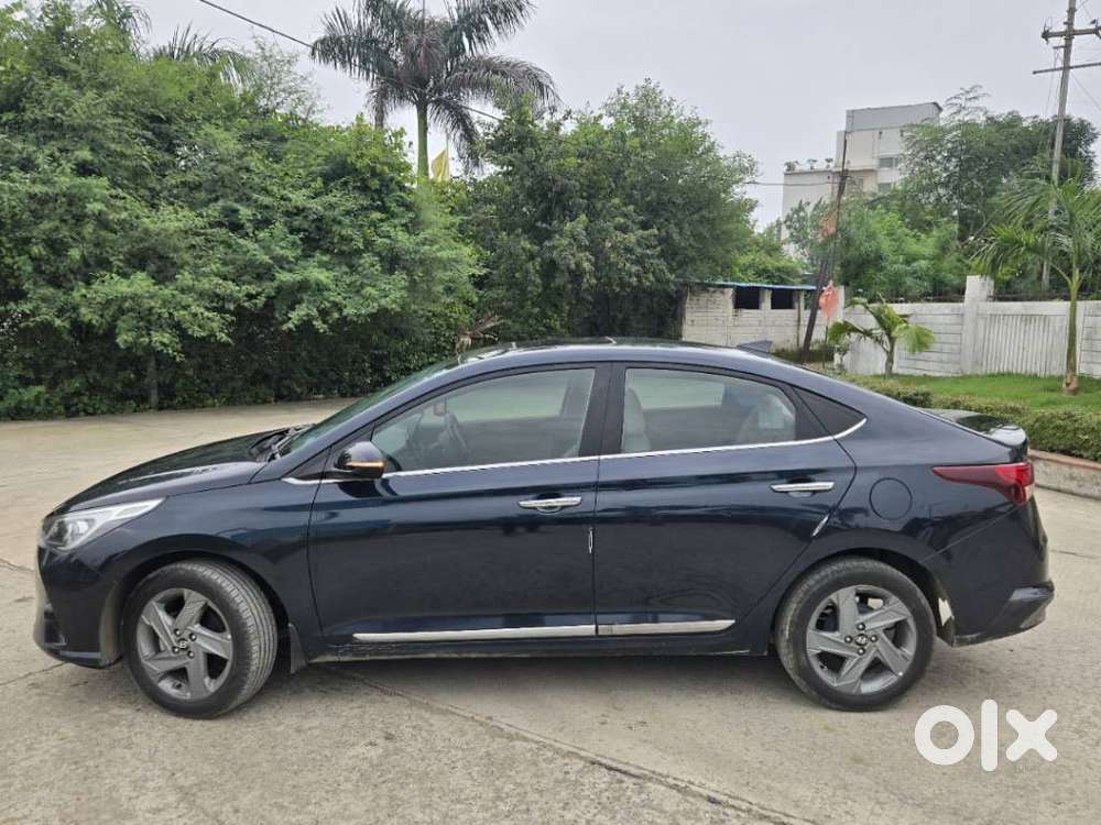 Hyundai Verna 1.5 Sx Petrol Mt, 2021, Petrol