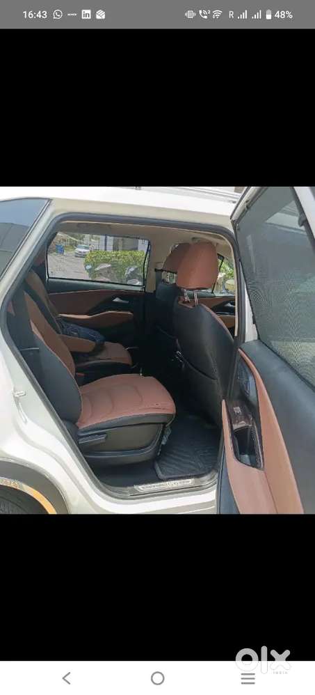 Mg Hector Plus 2023 Petrol 23000 Km Driven