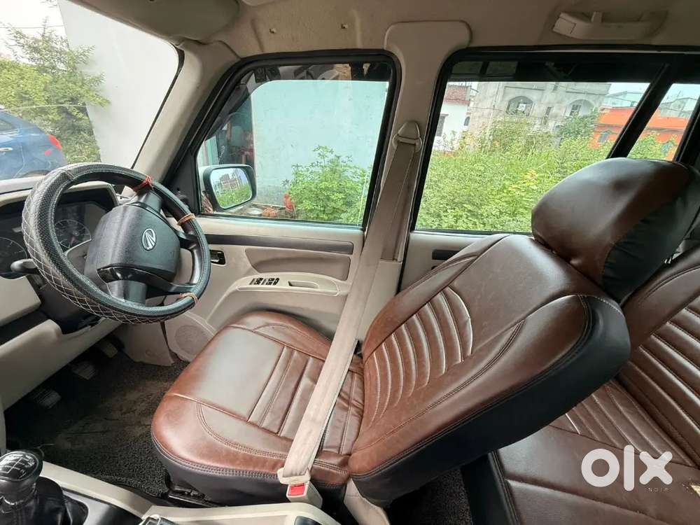 Scorpio S5 Charo Tyre New Fully Serviced Car