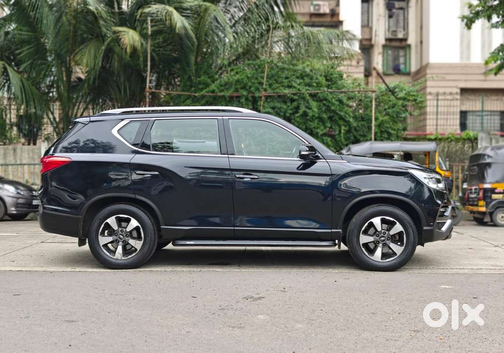 Mahindra Alturas G4 4wd At, 2021, Diesel