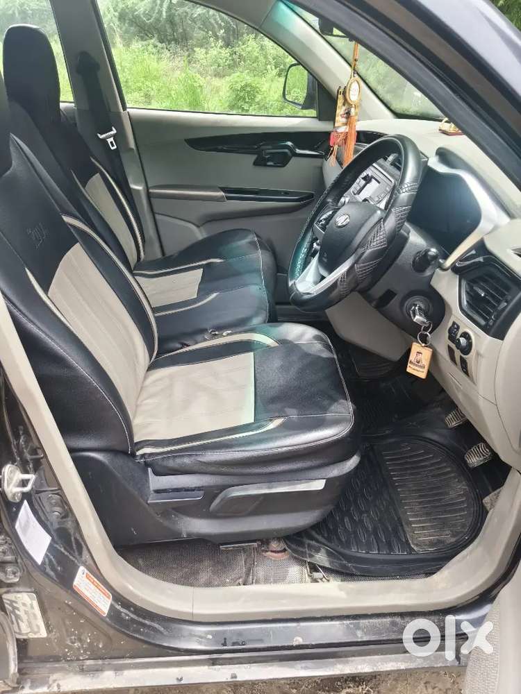 Mahindra Kuv100 Nxt Petrol 2016
