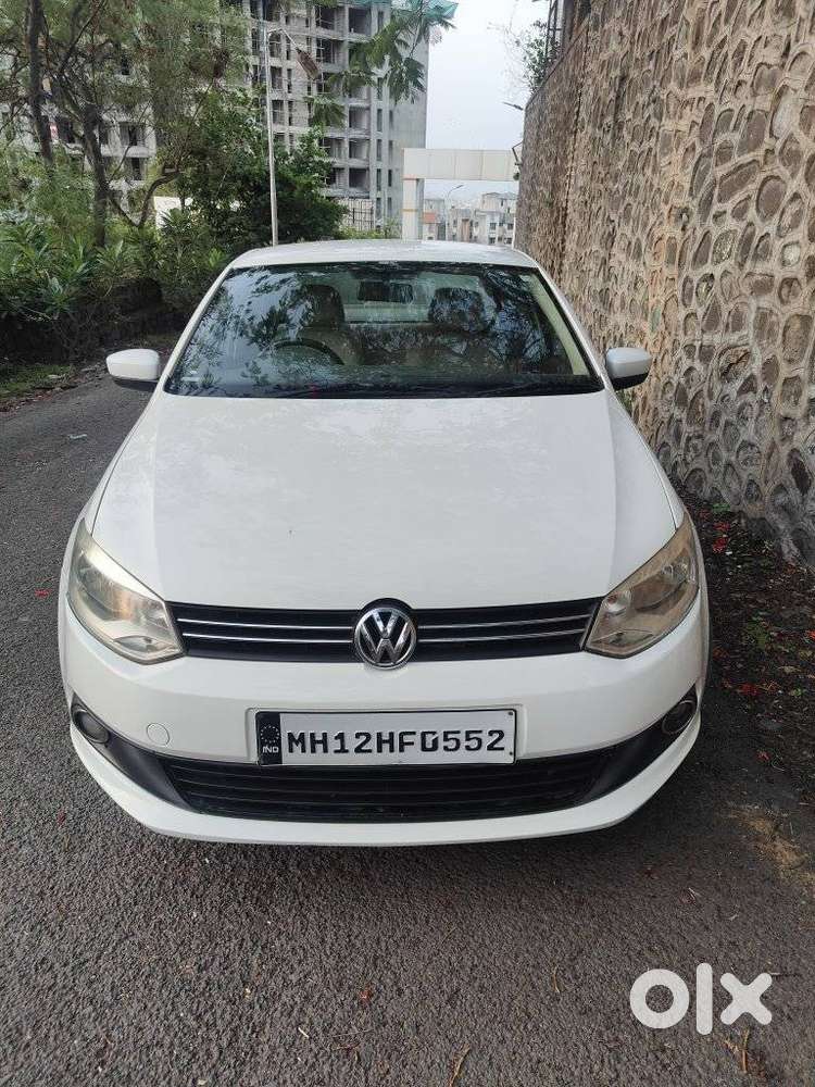 Volkswagen Vento 2010-2013 Petrol Highline, 2011, Petrol