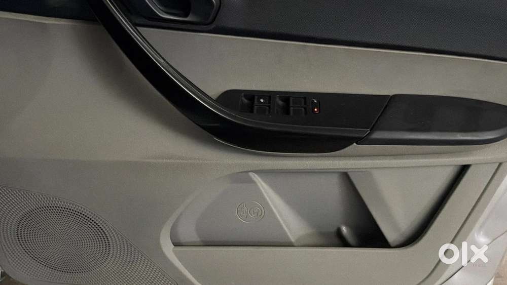 Tata Tiago 1.2 Revotron Xz, 2019, Petrol