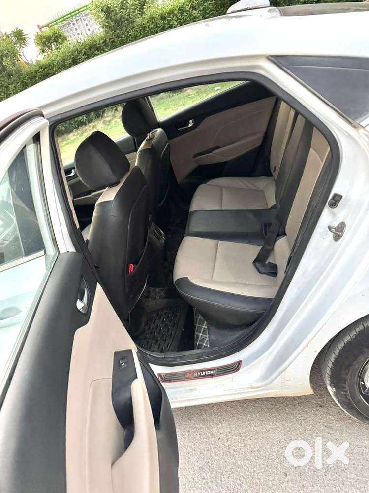 Hyundai Verna 2019 Top Model Sxo Options.
