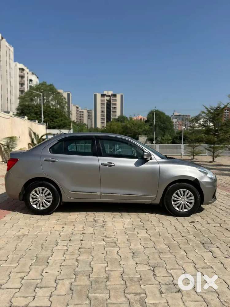 Maruti Suzuki Dzire 2021  1owner  2 Key Cng