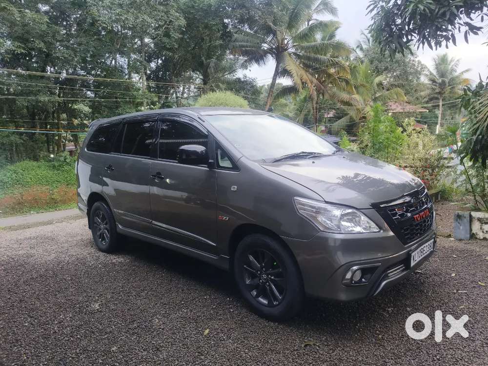 Toyota Innova 2.5 G4 2013