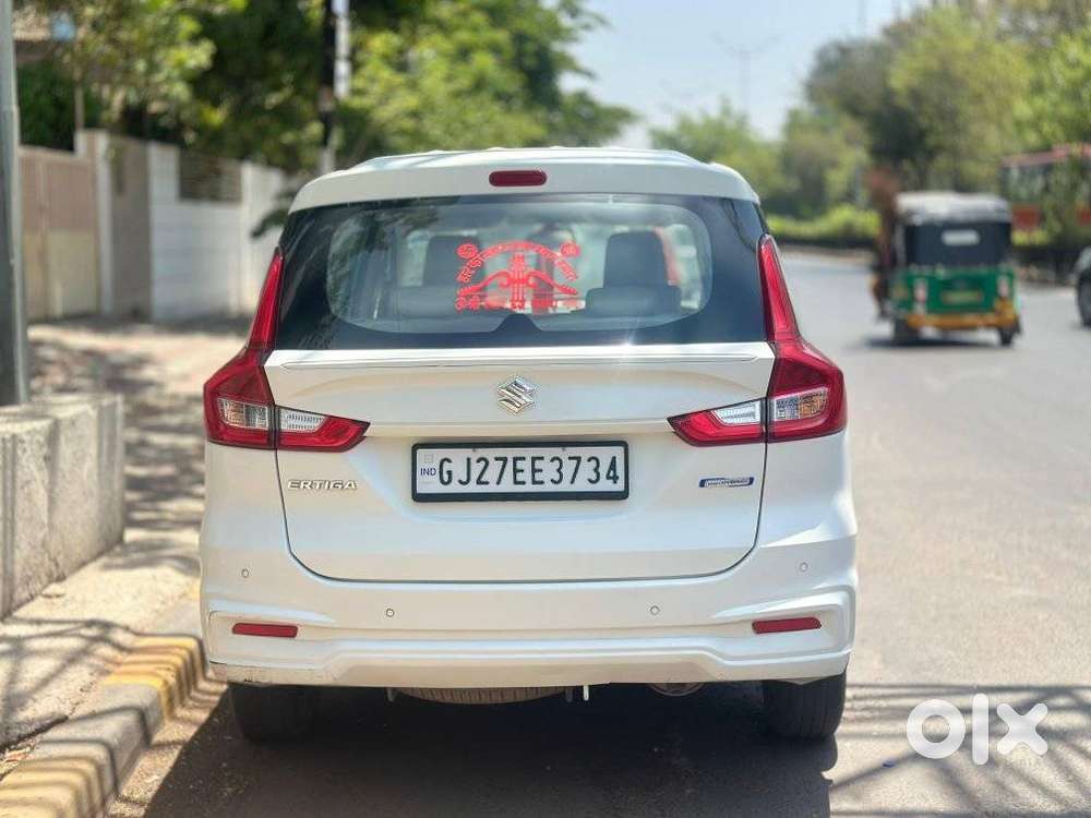 Maruti Suzuki Ertiga Vxi Abs Bs Iv, 2024, Petrol