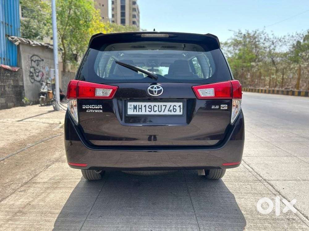Toyota Innova Crysta 2.8z Automatic, 2018, Diesel