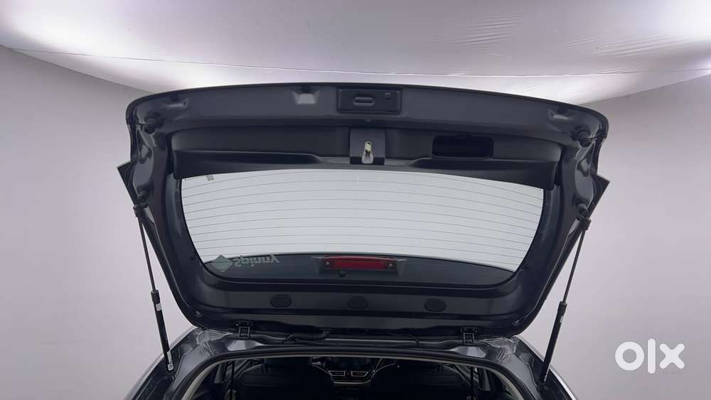 Toyota Glanza 1.2 V Amt, 2024, Petrol