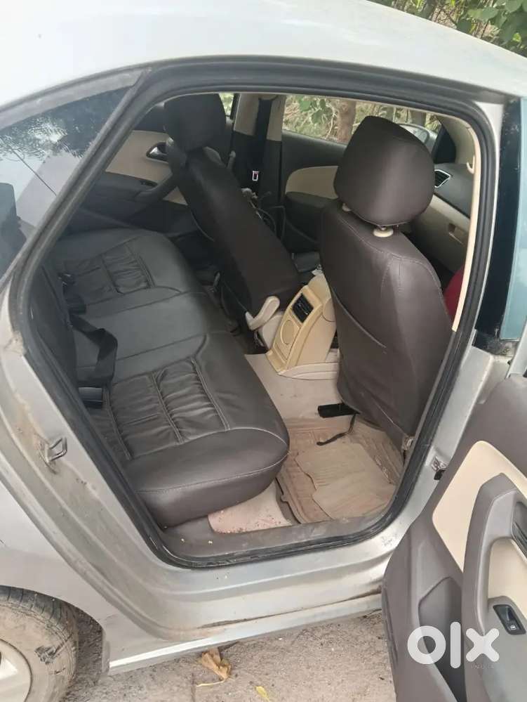 Volkswagen Vento Highline 2012 (petrol/cng)