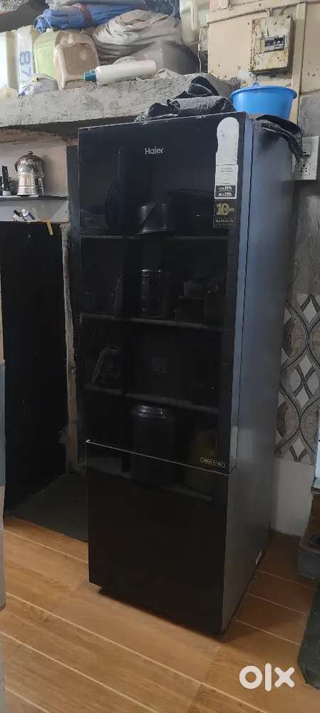 Haier 291 litre double door fridge in excellent condition