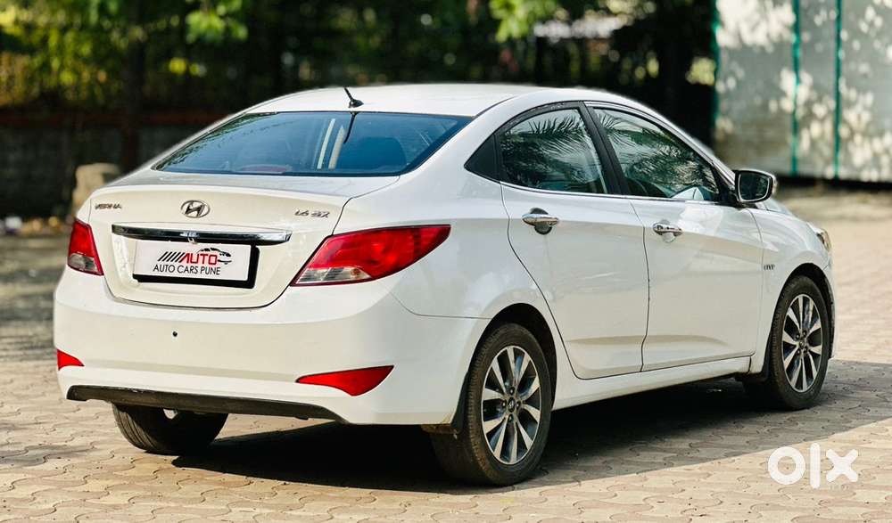 Hyundai Verna Petrol 2015