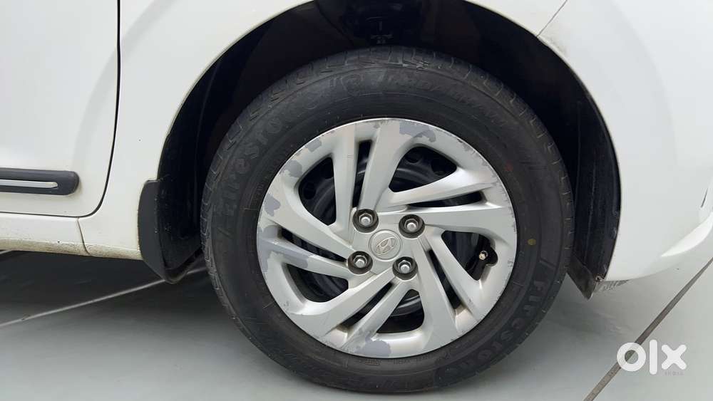 Hyundai Aura [2023-ongoing] 1.2 S Petrol Manual, 2022, Petrol