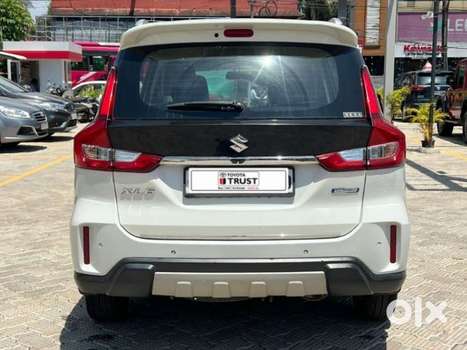 Maruti Suzuki Xl6 1.5 Alpha At, 2020, Petrol
