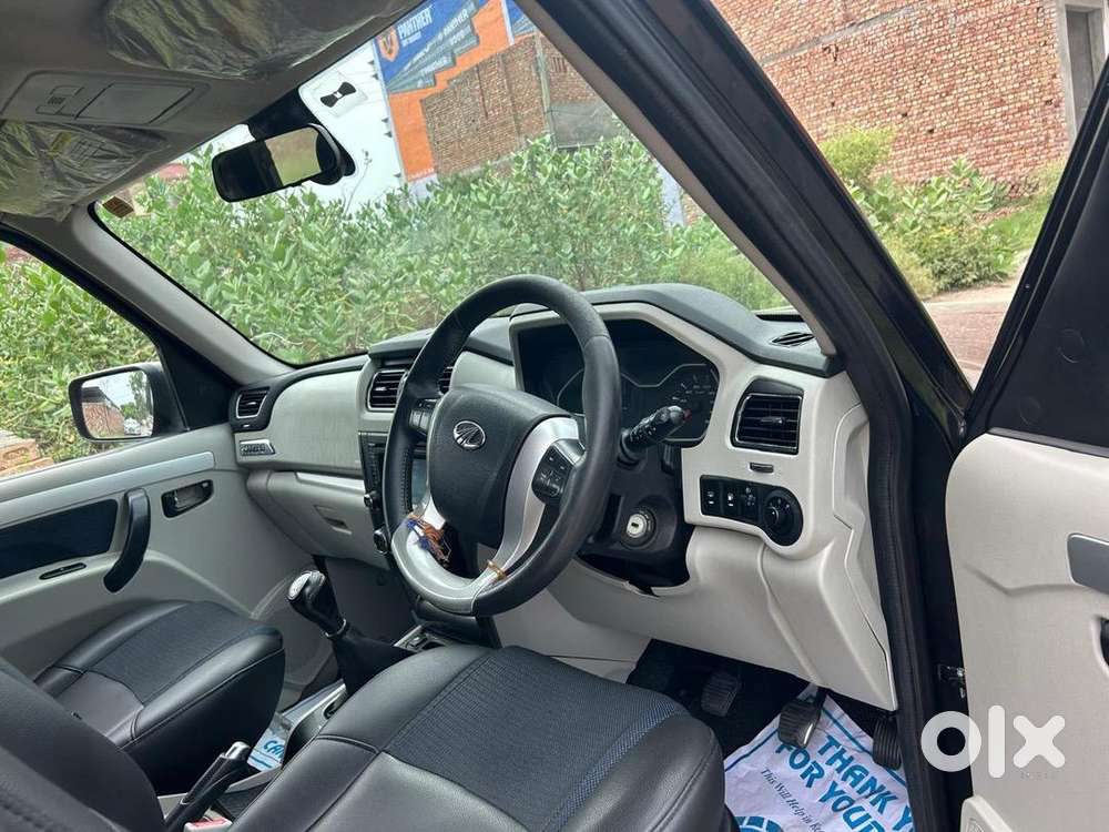 Mahindra Scorpio Classic 2018