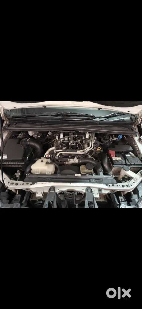 Toyota Innova Crysta 2023