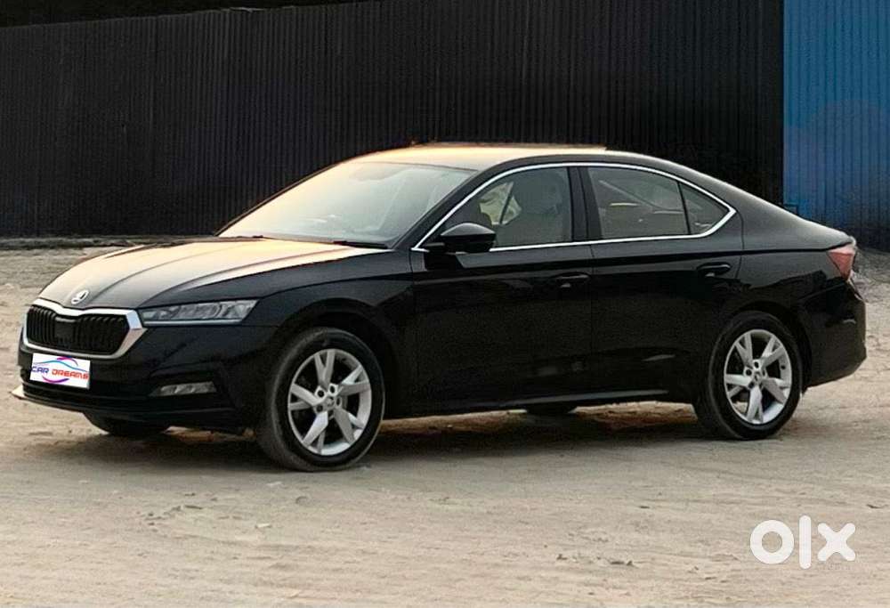 Skoda Octavia 2.0 Style Tsi At, 2021, Petrol