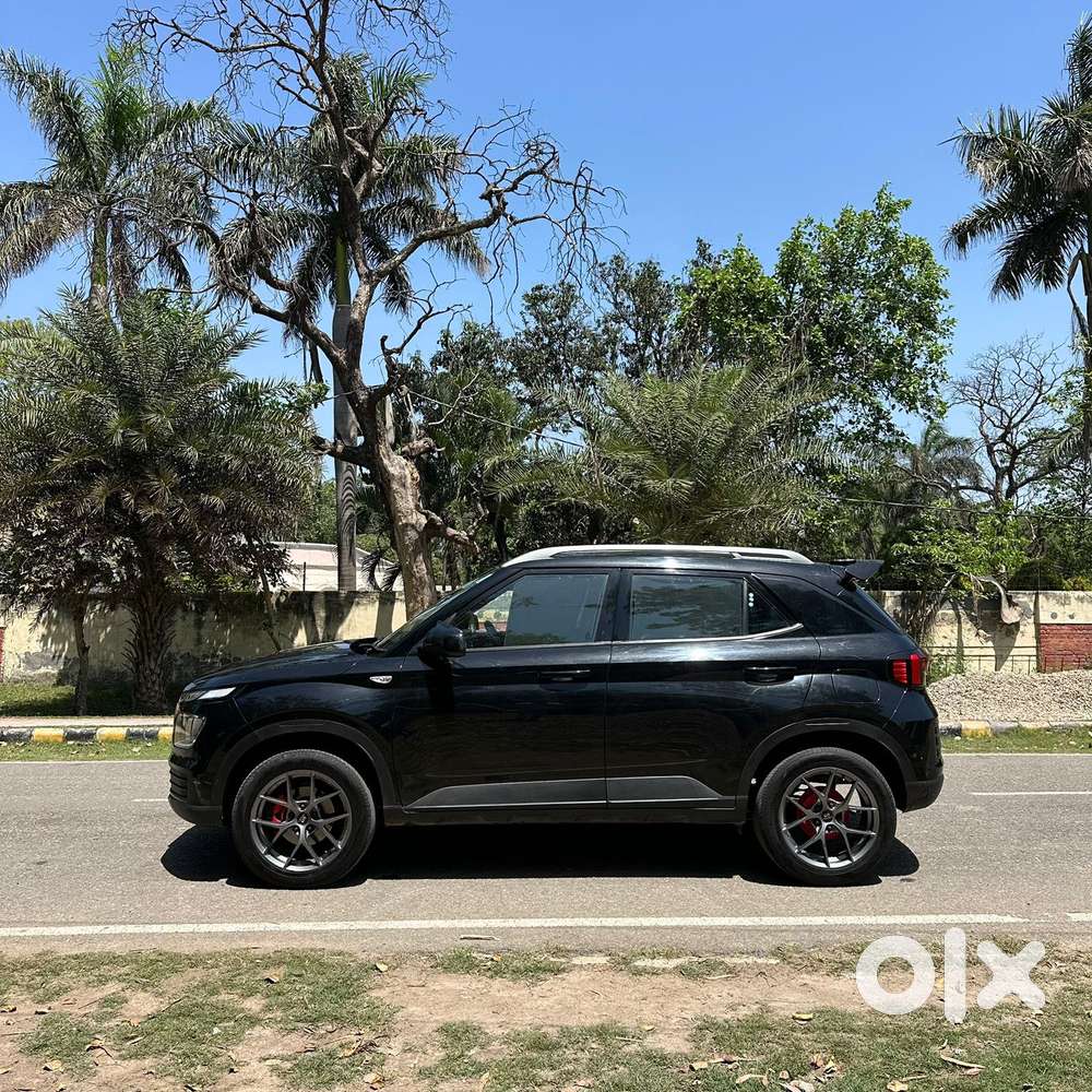 Hyundai Venue S 1.2 Petrol, 2024, Petrol