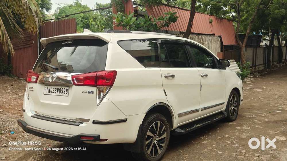 Toyota Innova Crysta 2.8 Z, 2022, Diesel