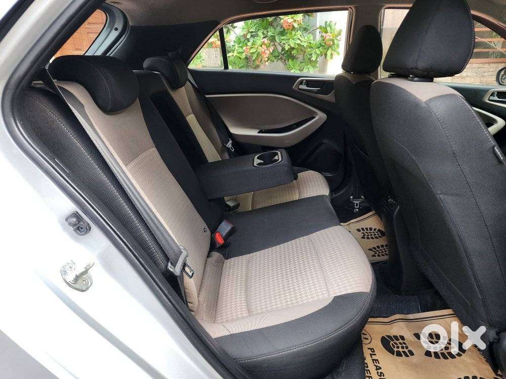 Hyundai I20 Asta (o) 1.2 Mt, 2018, Petrol