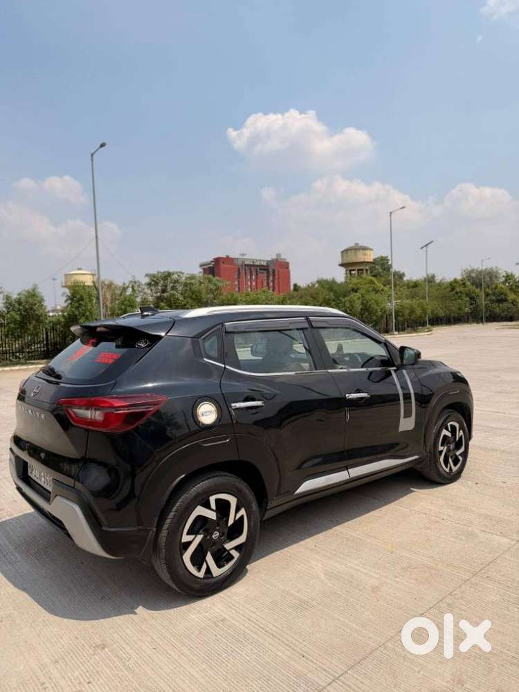 Nissan Magnite 1.0 Xv Premium Turbo Cvt (o), 2022, Petrol