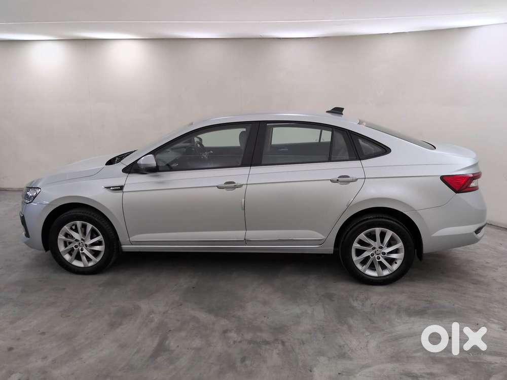Skoda Slavia Ambition 1.0l Tsi Mt, 2023, Petrol