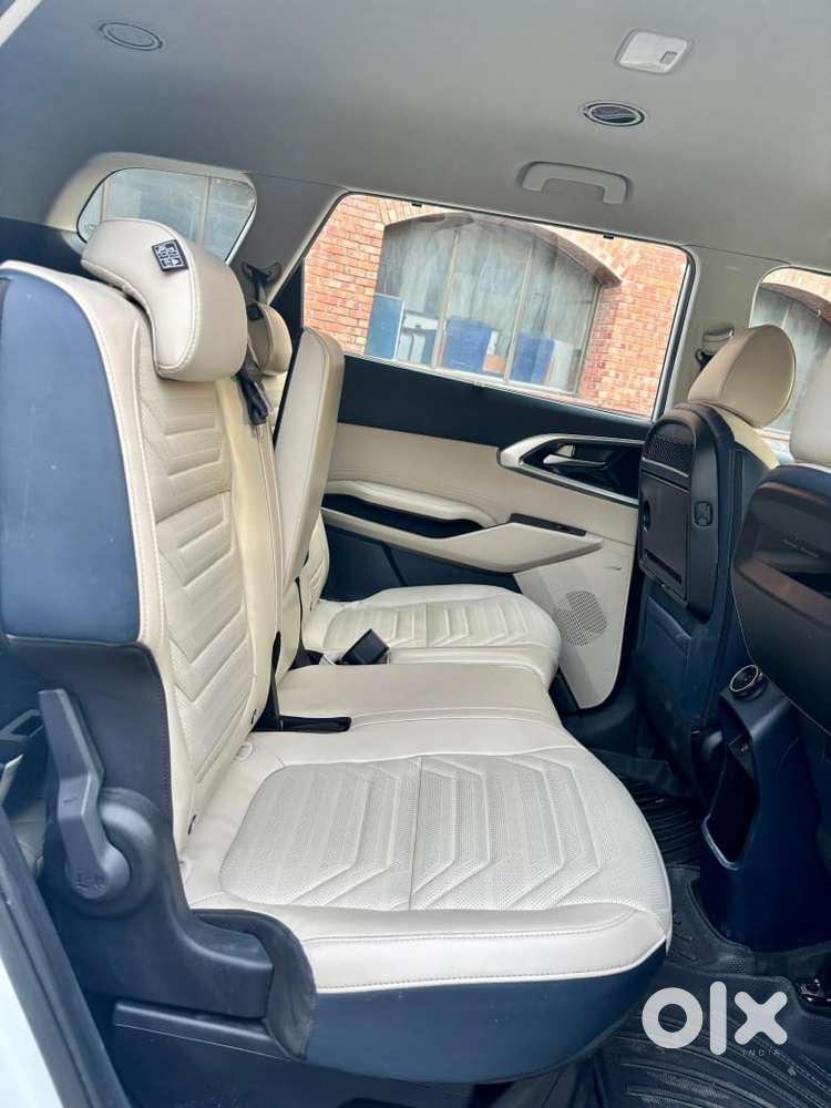 Kia Carens 1.5 Luxury Plus Diesel At 7 Str, 2023, Diesel