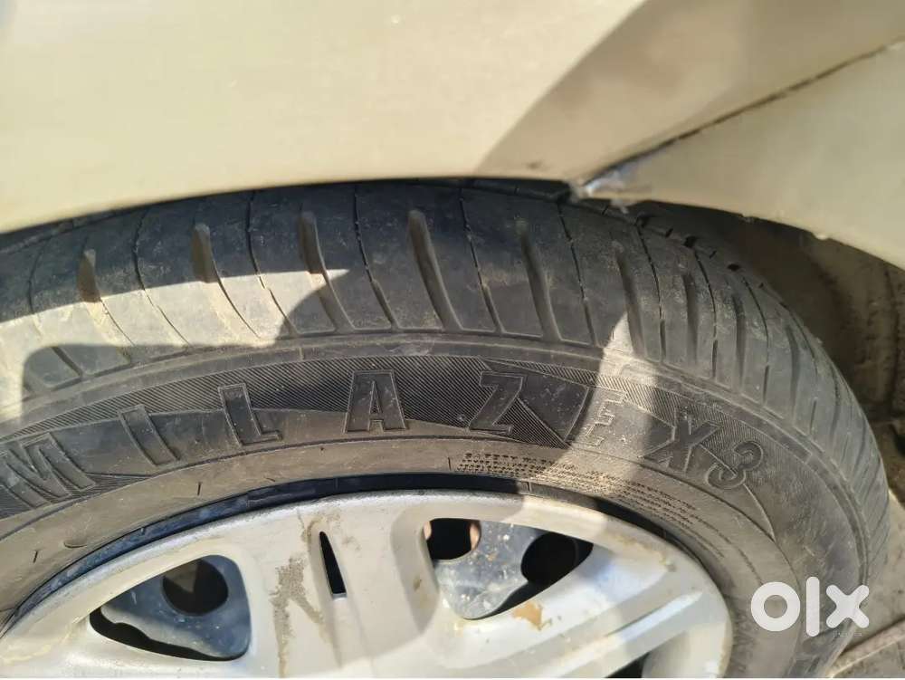 Cng+ Petrol Valid 2027 Last Gadi Condition A1 Gadi Me Ek Dam Ok He Ki