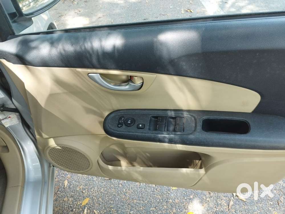 Honda Amaze 2016 Year